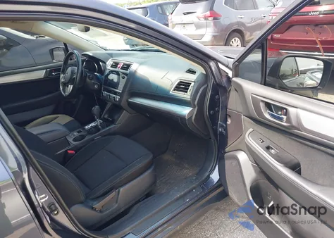 2017 Subaru Outback 2.5I Premium z USA, uszkodzony, nr VIN 4S4BSACC7H3385383